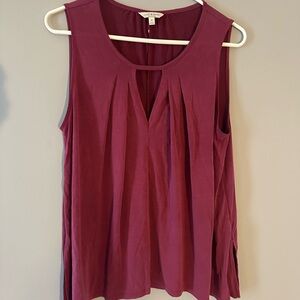 Lucky Brand Women's Sleeveless Top in Burgundy